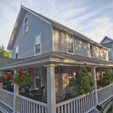 Sylvan Inn Bed & Breakfast Glen Arbor Exterior photo