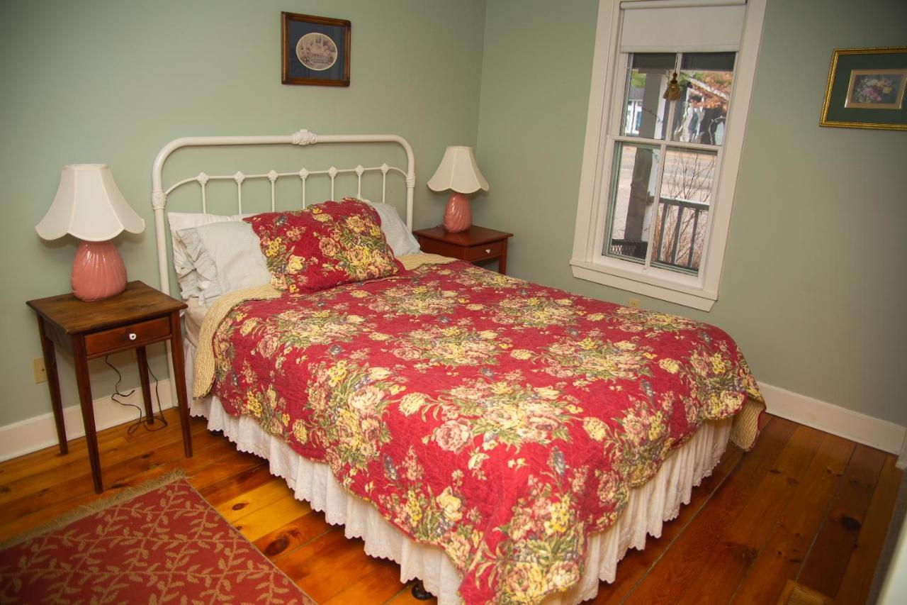 Sylvan Inn Bed & Breakfast Glen Arbor Exterior photo