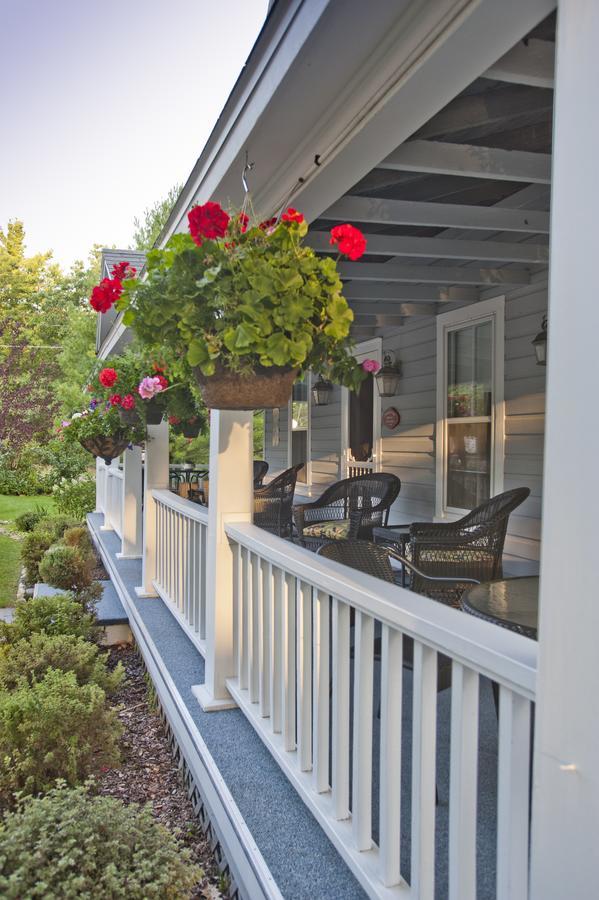 Sylvan Inn Bed & Breakfast Glen Arbor Exterior photo